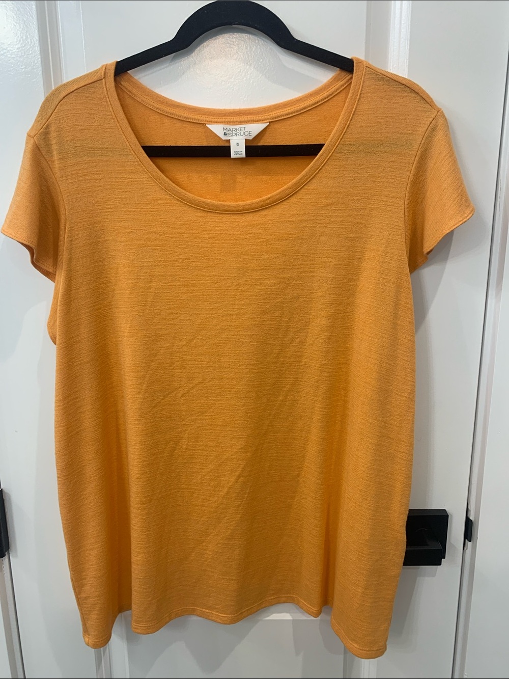 Market & Spruce Women's Scoop Neck Short Sleeve Top - bright orange